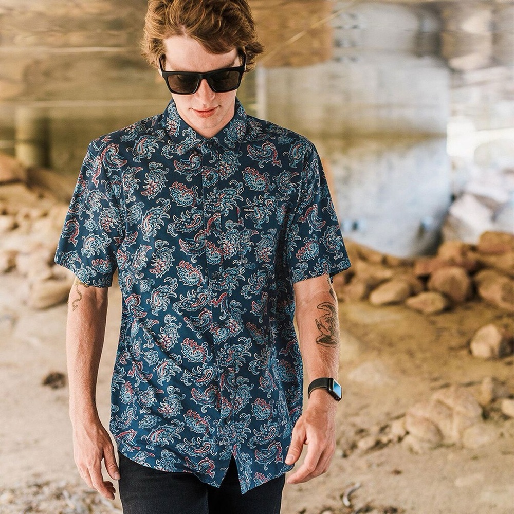 Volcom Men’s Sol Setter Shirt